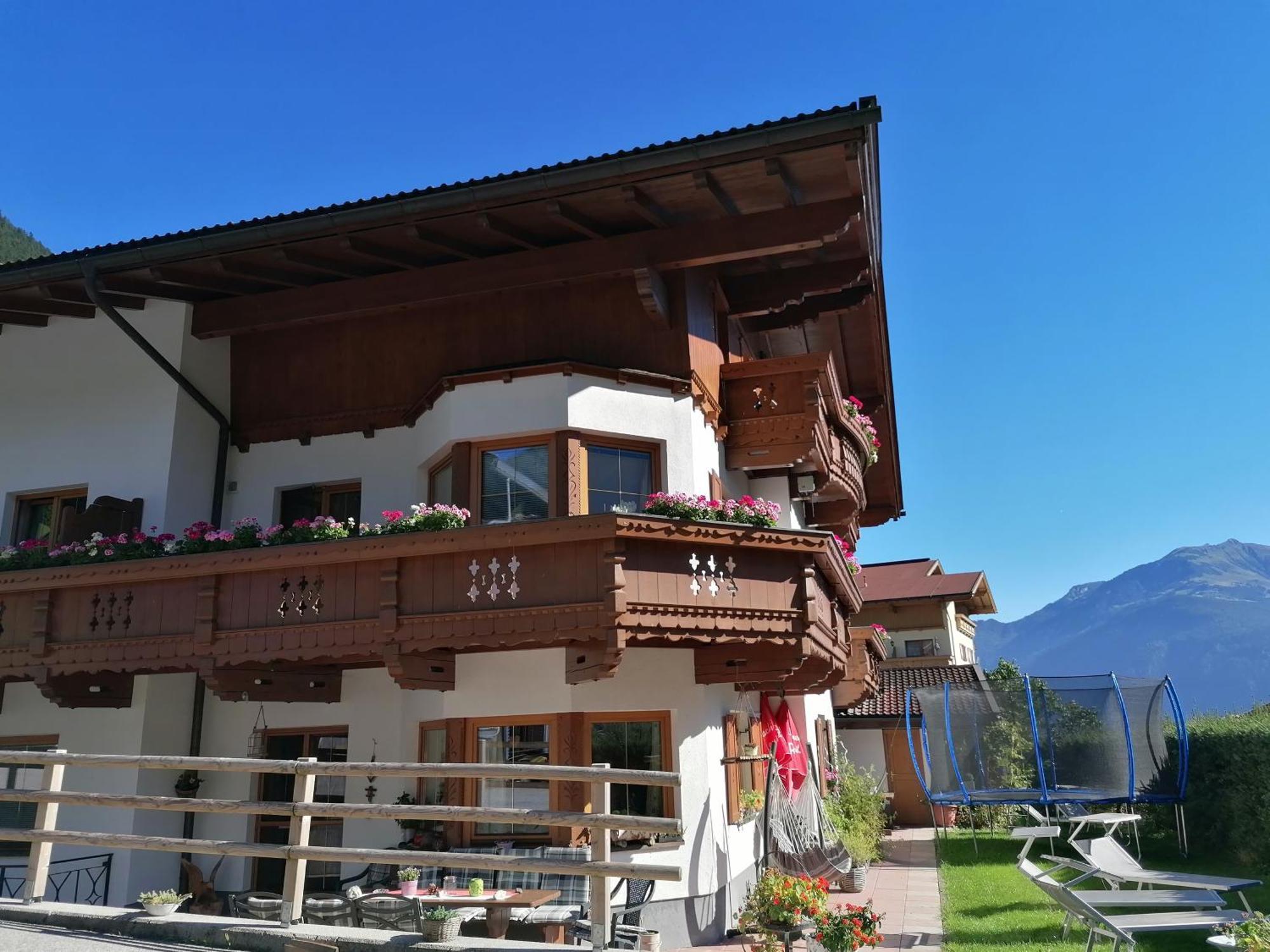 Apartamento Zellerhof Finkenberg Exterior foto
